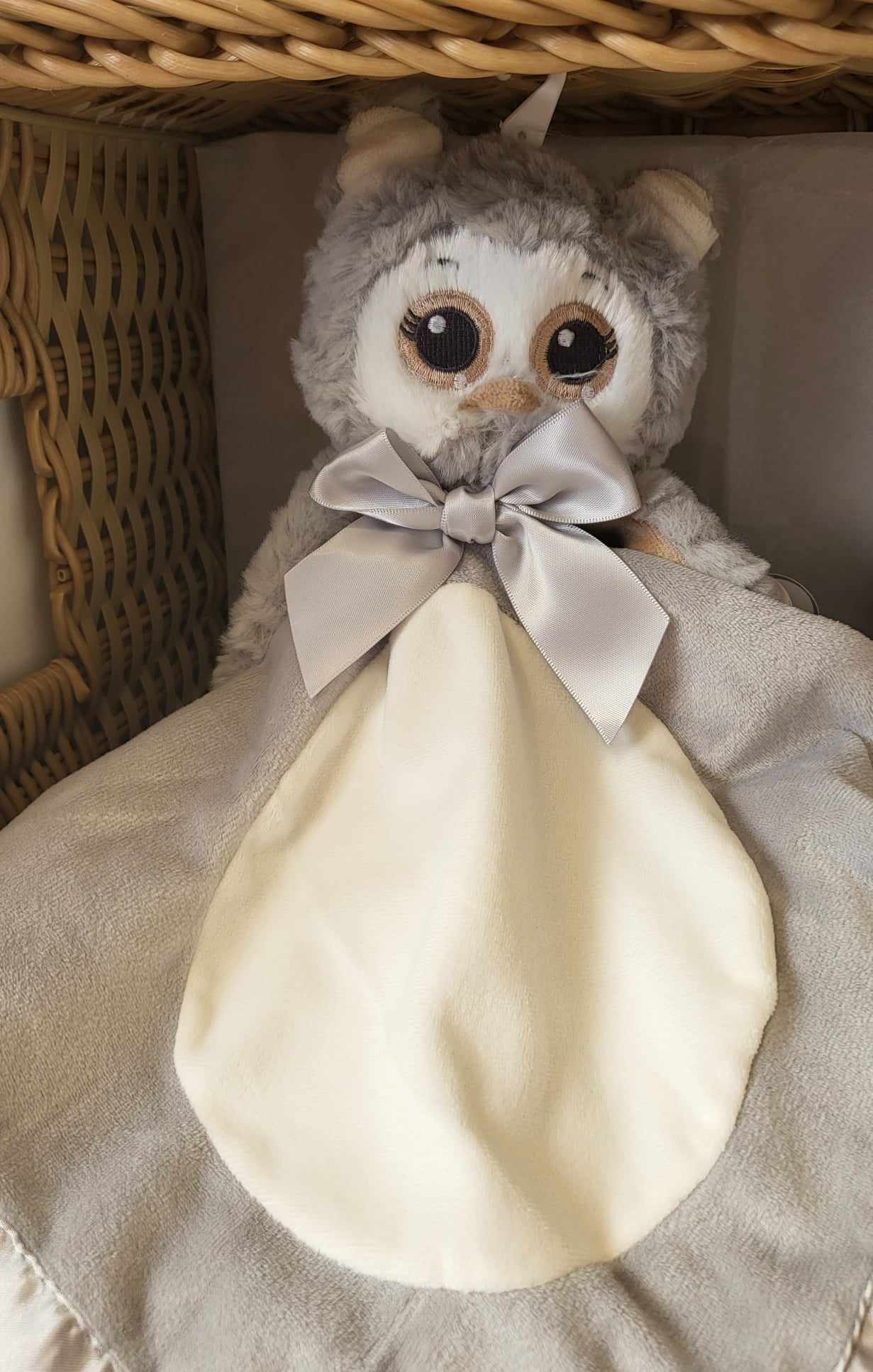 Bearington Owl Comfort Blanket